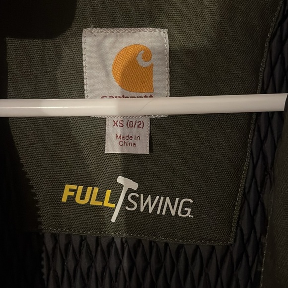 Carhartt Insulated Winter Jacket - Picture 2 of 4